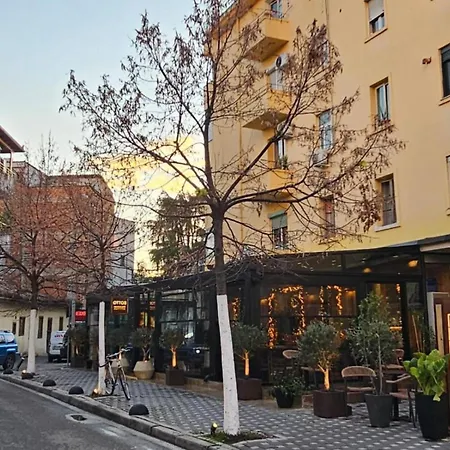 Papu's Center Appartement Tirana